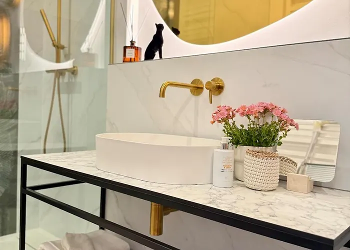 Apartment Piper Indigo Targi *