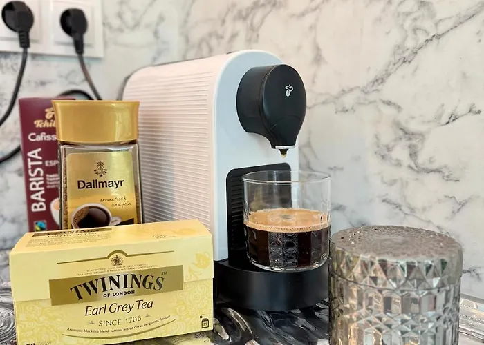 Apartment Piper Indigo Targi